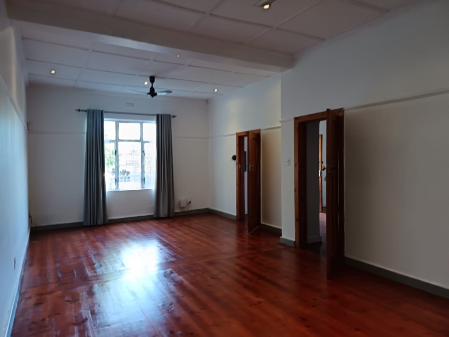 3 Bedroom Property for Sale in Woodstock Western Cape